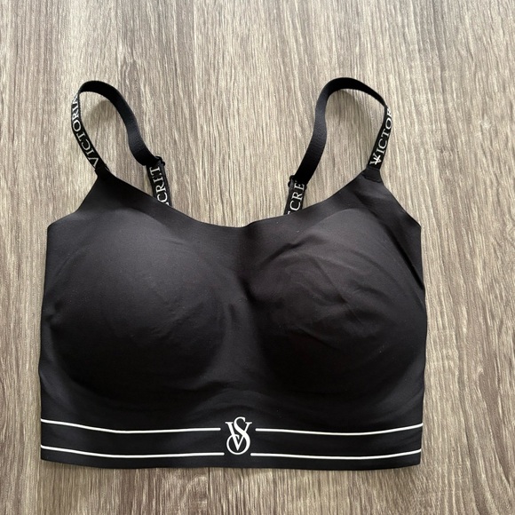 NEW! Victorias Secret bralette - Picture 1 of 3